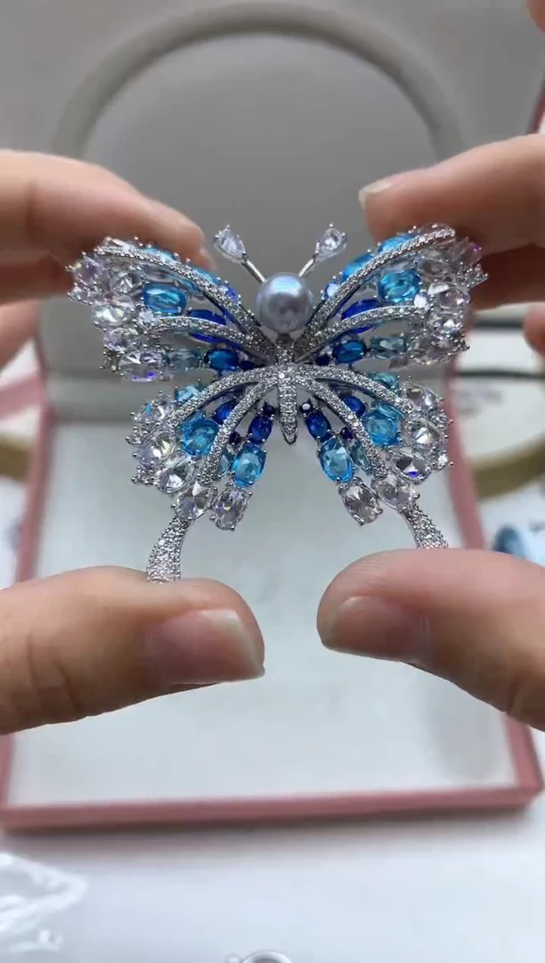 未镶嵌胸饰海水珍珠胸针