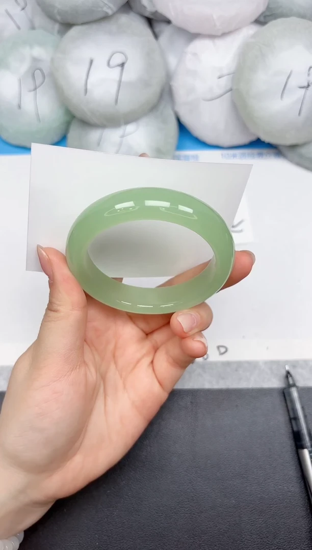 未镶嵌手镯石英质玉A50/54.4
