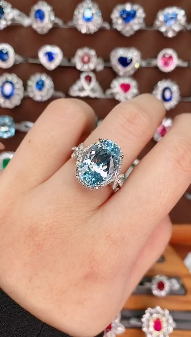 【闪购商品】海蓝宝石戒指18K金镶嵌6克拉