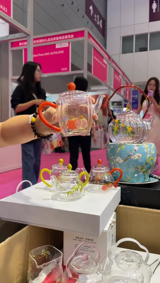 手工艺品琉璃九河四方小壶红把石榴花