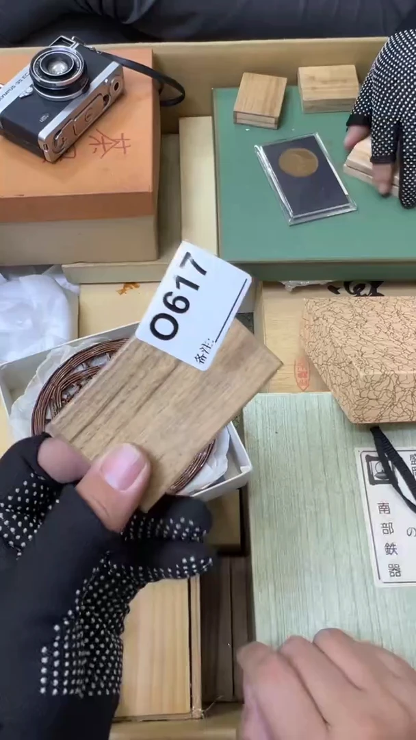 瓷片@****X中古商品谨慎参拍617