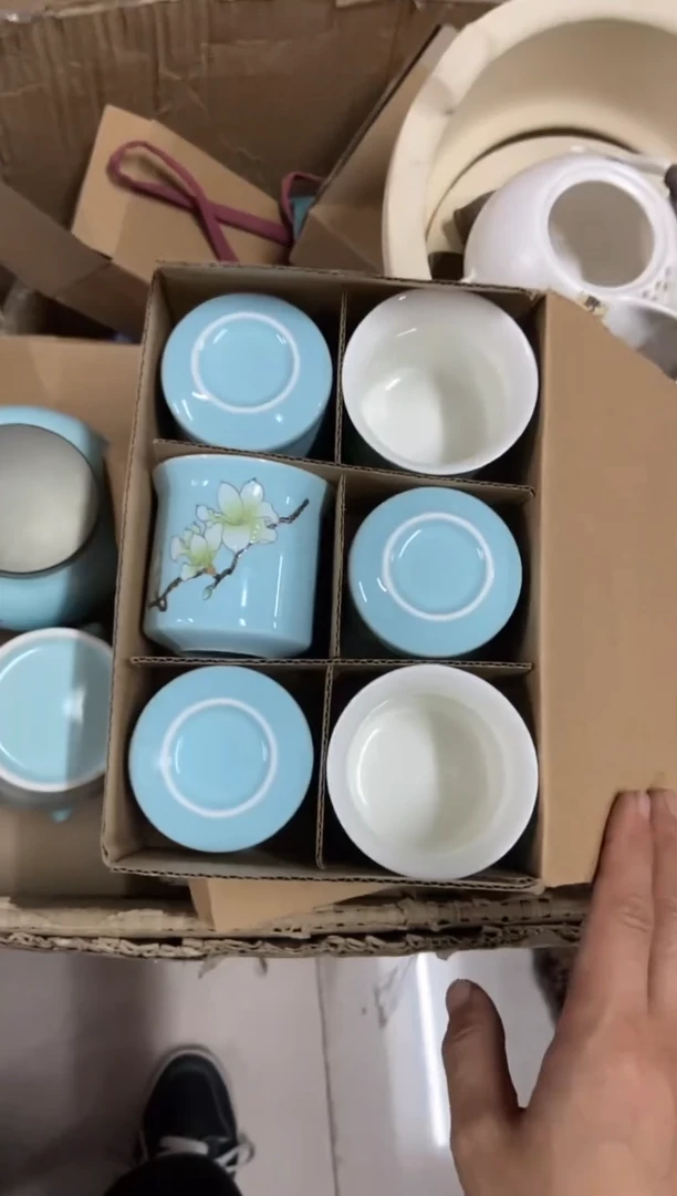 无运费险有瑕疵的摄影的产品有使用过的痕迹有点脏介意勿拍