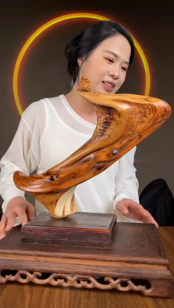 【闪购商品】柏木（崖柏）手工摆件,先抢先得!