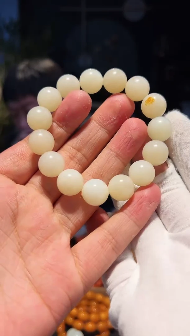 手串未镶嵌和田玉14+单圈