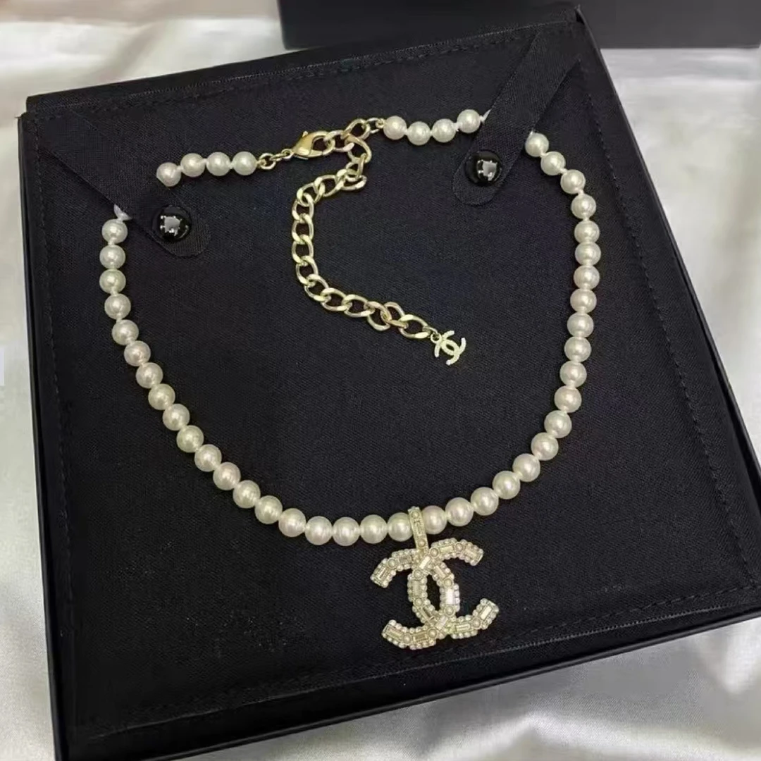 未使用 Chanel/香奈儿 【兔子姐姐】 25A早秋新款项链