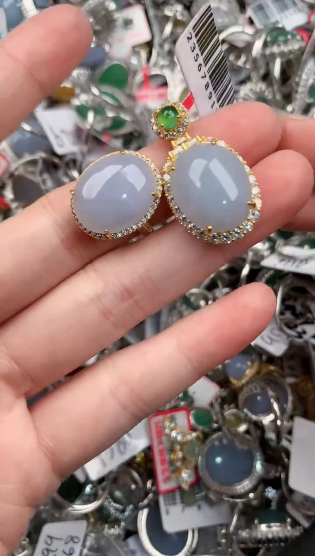 银S925镶嵌戒指翡翠888          4