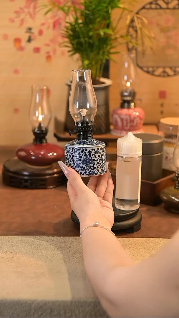 景德镇陶瓷油灯摆件