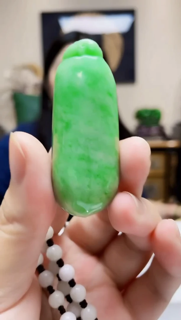 未镶嵌定制翡翠吊坠37