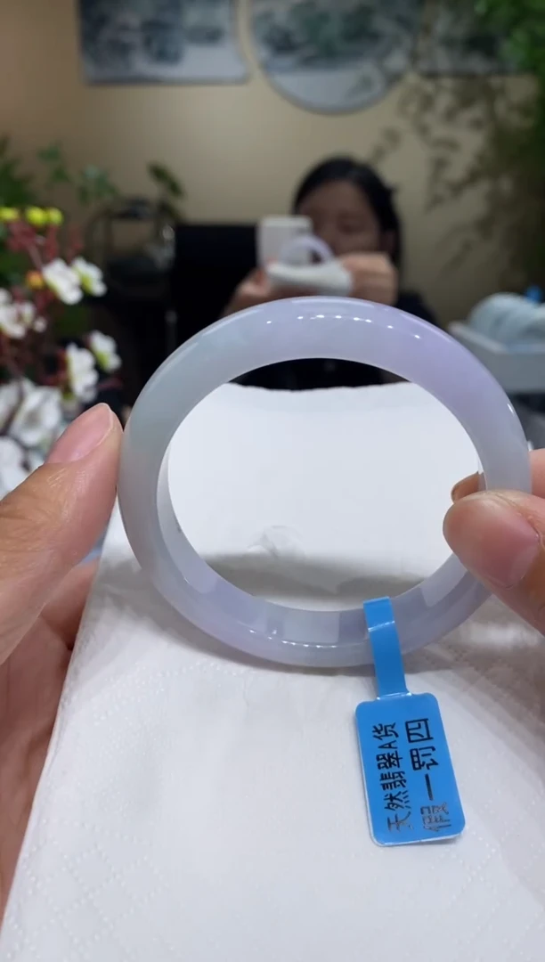 翡翠手镯未镶嵌圈口56.5