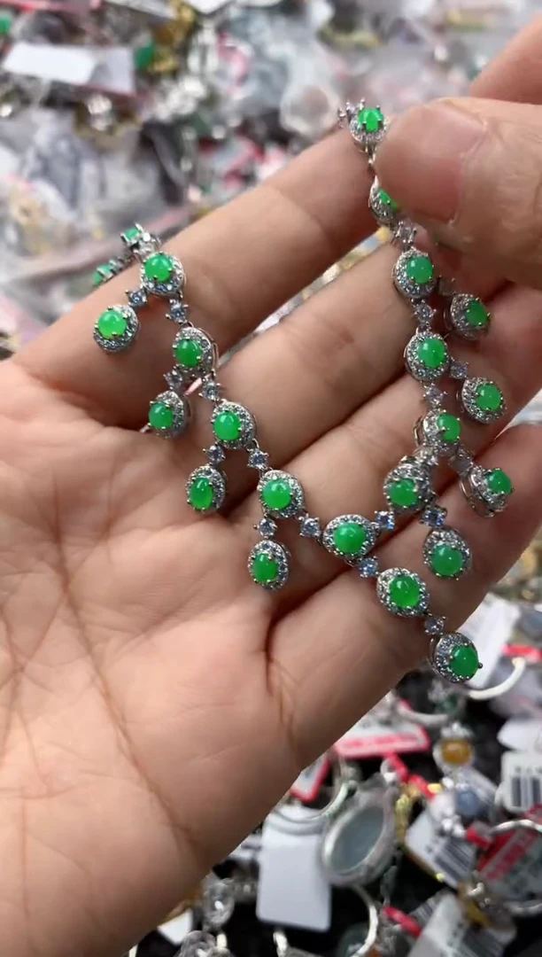 银S925镶嵌戒指翡翠999               9