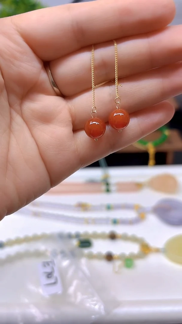 南红玛瑙银S925镀金镶嵌耳饰E707