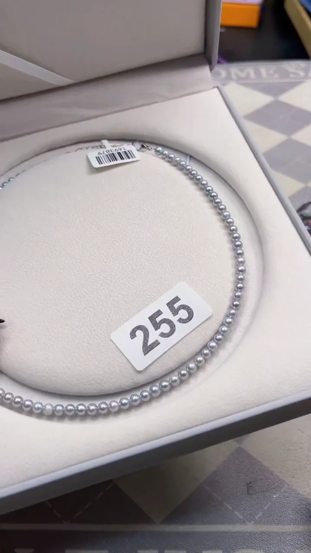 非金属无如图所示时尚饰品