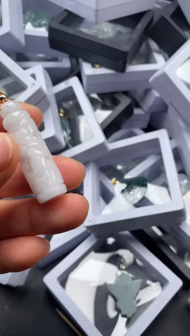 吊坠(不含链)未镶嵌翡翠2091