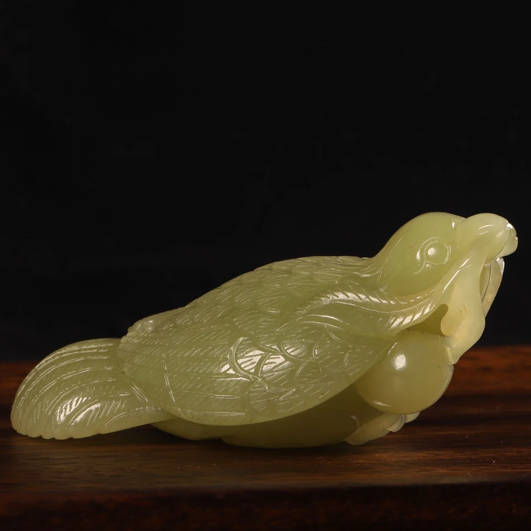清  和田玉黄玉《喜鹊》手把件，老物件，老玉，古玉。