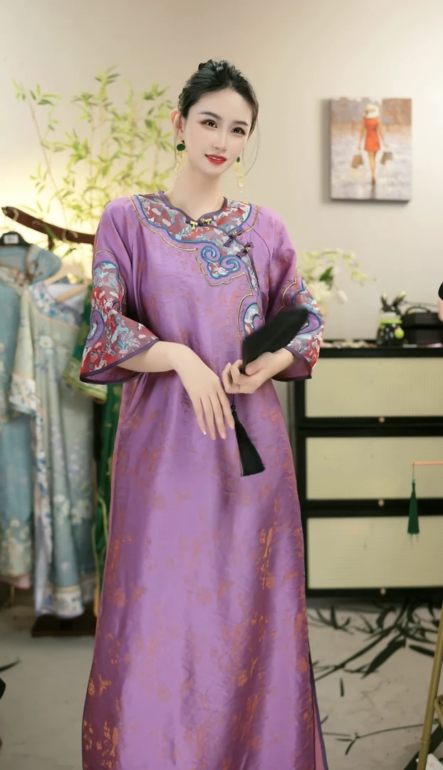 夏维莲2025夏季新款中国风复古日常紫金色修身长款旗袍（1625）