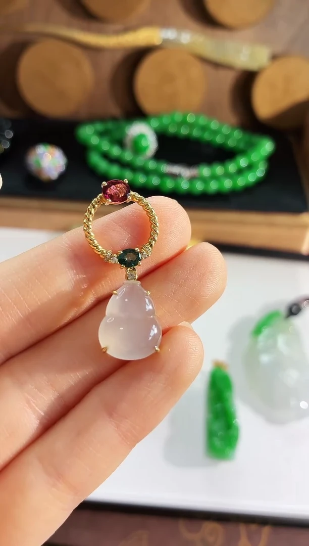 翡翠18K金镶嵌吊坠(不含链)吊坠