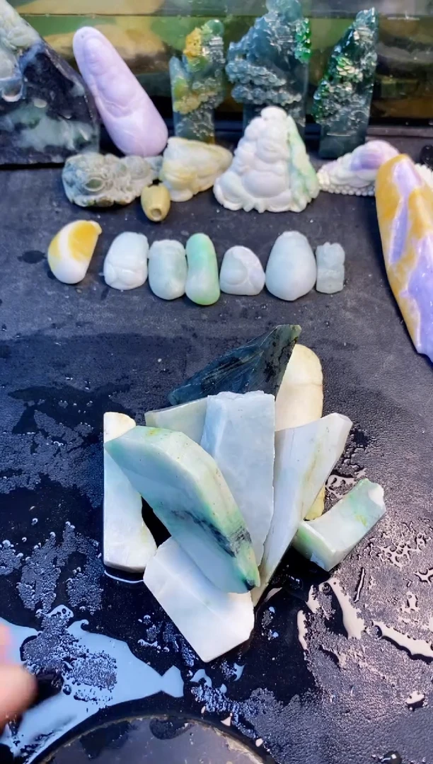 颈饰未镶嵌翡翠天然翡翠027