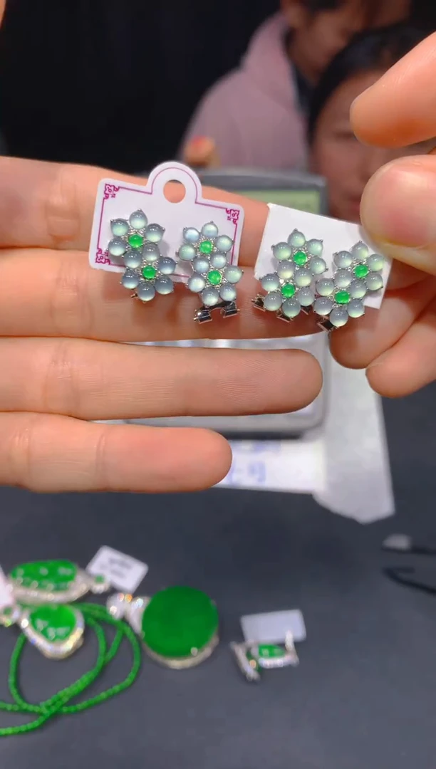 【闪购商品】定制翡翠未镶嵌219多样性发货（发其一）