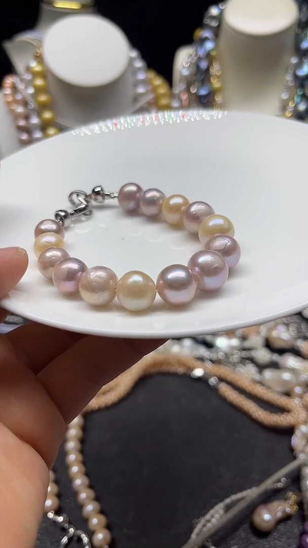 颈饰未镶嵌淡水珍珠多人手链