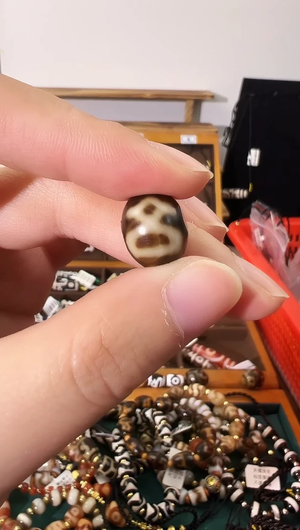 玛瑙/玉髓（覆膜）颈饰未镶嵌48（微瑕随机发货）