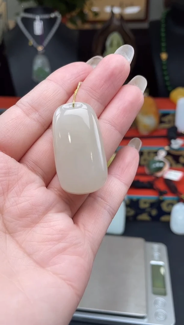 颈饰未镶嵌和田玉th55