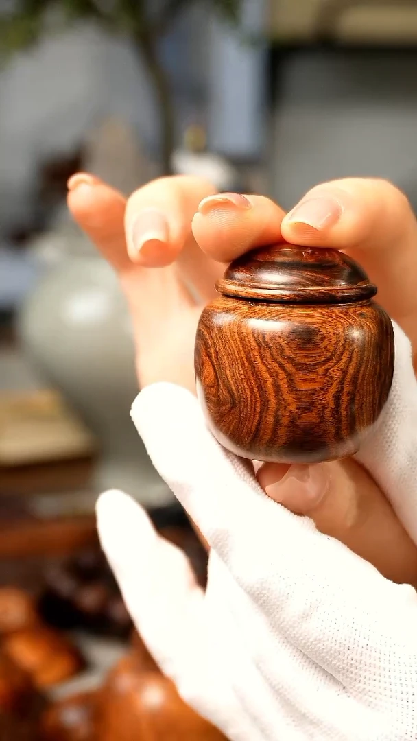 【闪购商品】黄花梨/降香黄檀海黄小号品香罐