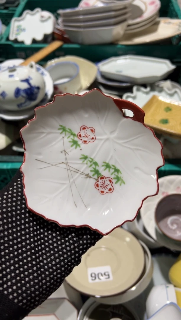 洁洁 中古商品默认瑕疵