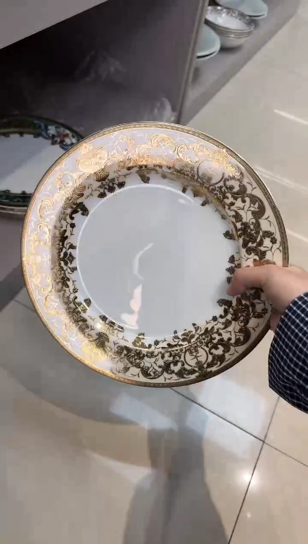 瓷片10.5英寸平盘 1个