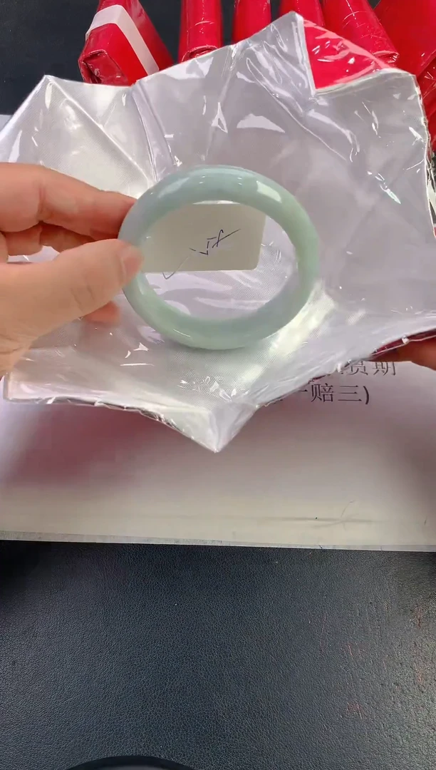 未镶嵌手镯翡翠136