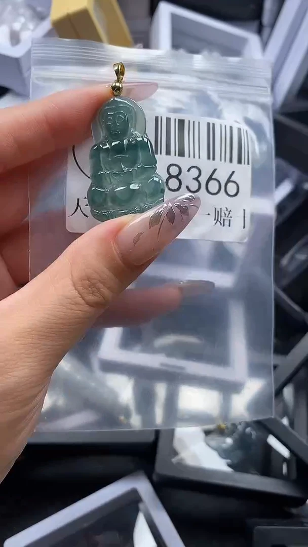 吊坠(不含链)未镶嵌翡翠8366