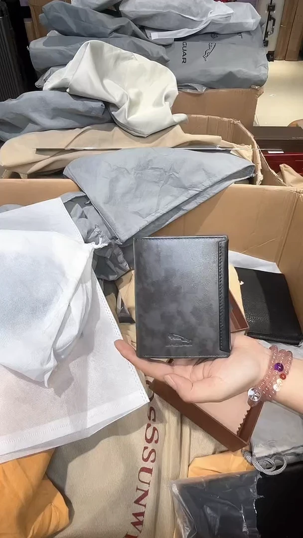 牛皮（革）韩爵绅士包包皮具111