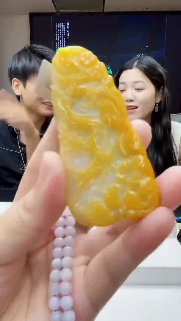 未镶嵌定制翡翠吊坠46