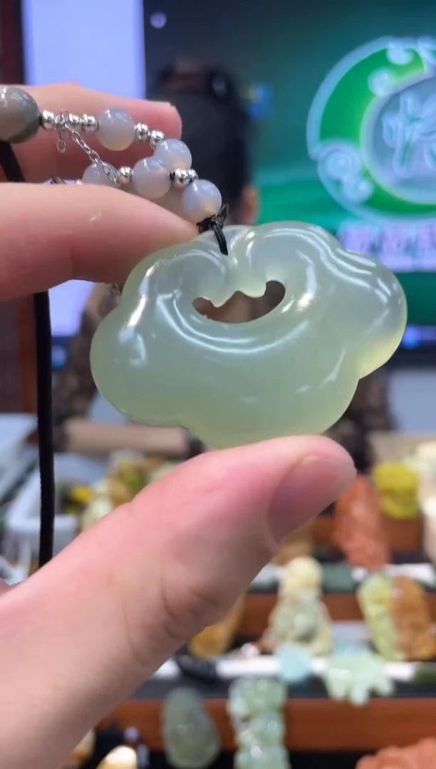 【闪购商品】岫玉吊坠未镶嵌·