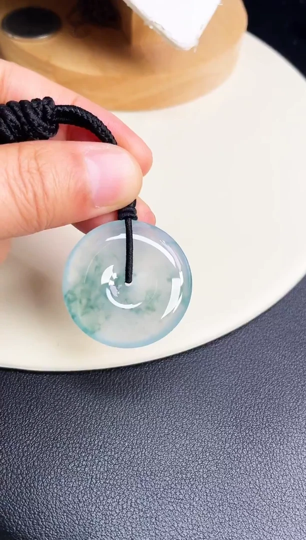 颈饰未镶嵌翡翠【48】32.8  6.1mm