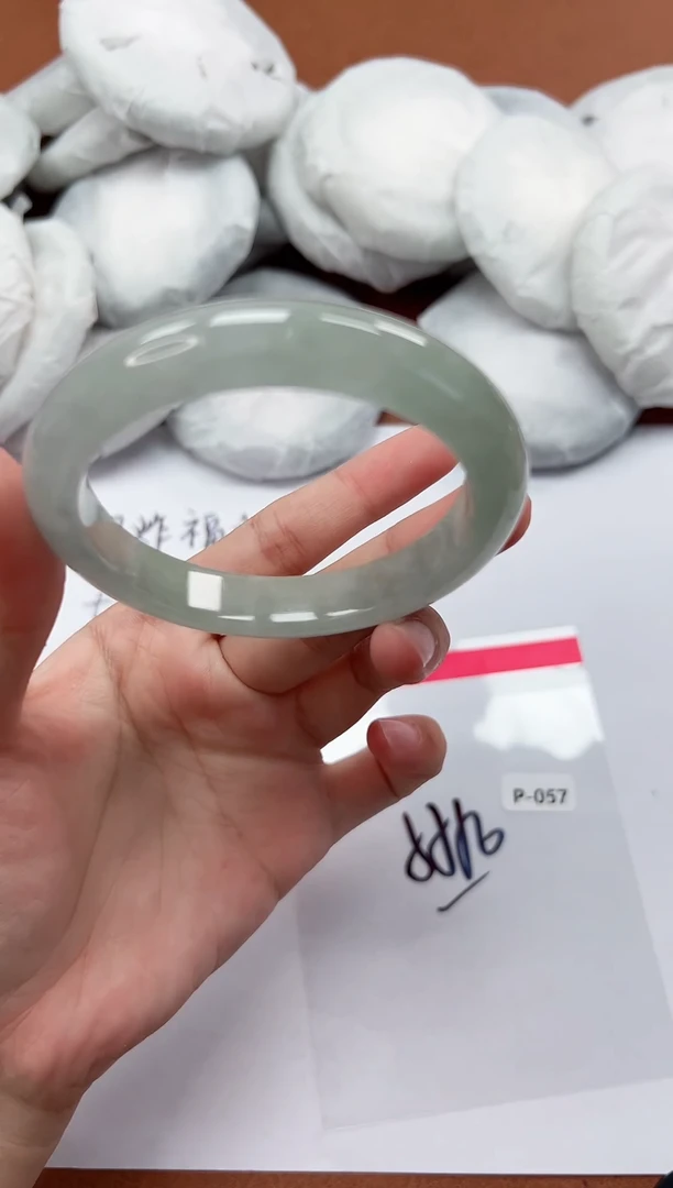 精品手镯，一物一拍P057
