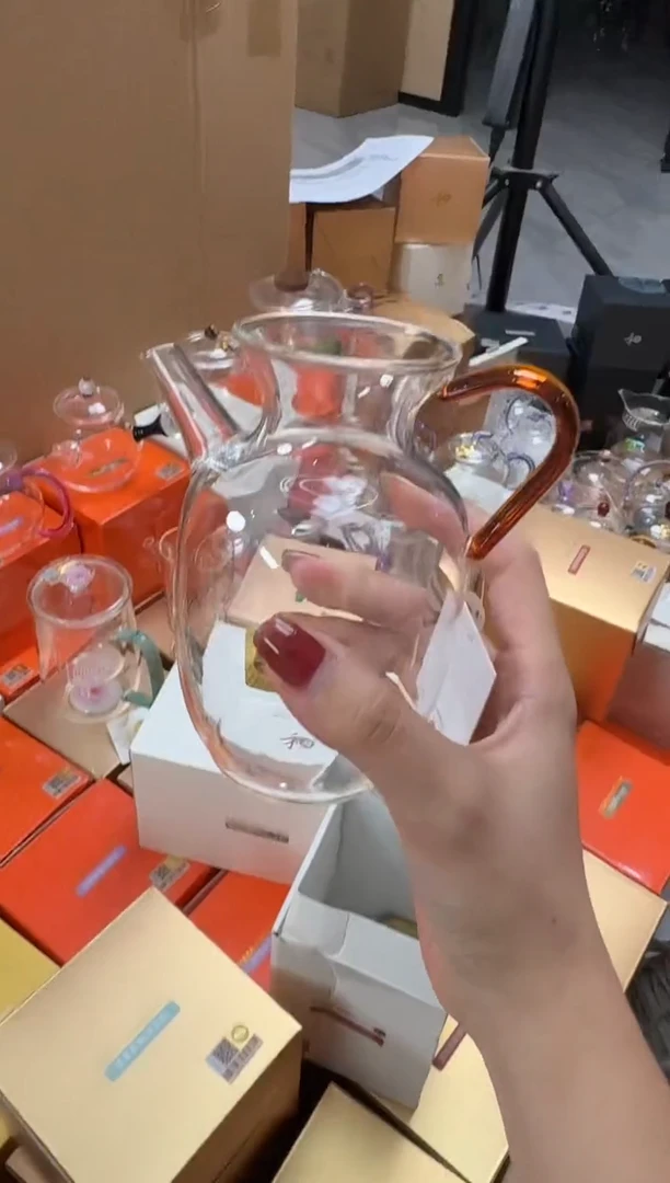 @@禾器晶彩昭然琥珀色