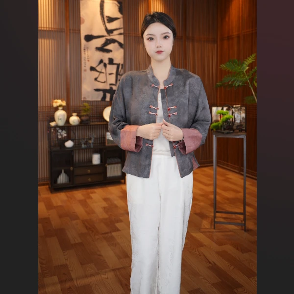 《摇羽》2025新中式气质显瘦国风女装外套
