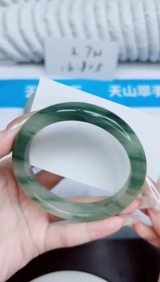 未镶嵌手镯石英质玉304/60.4