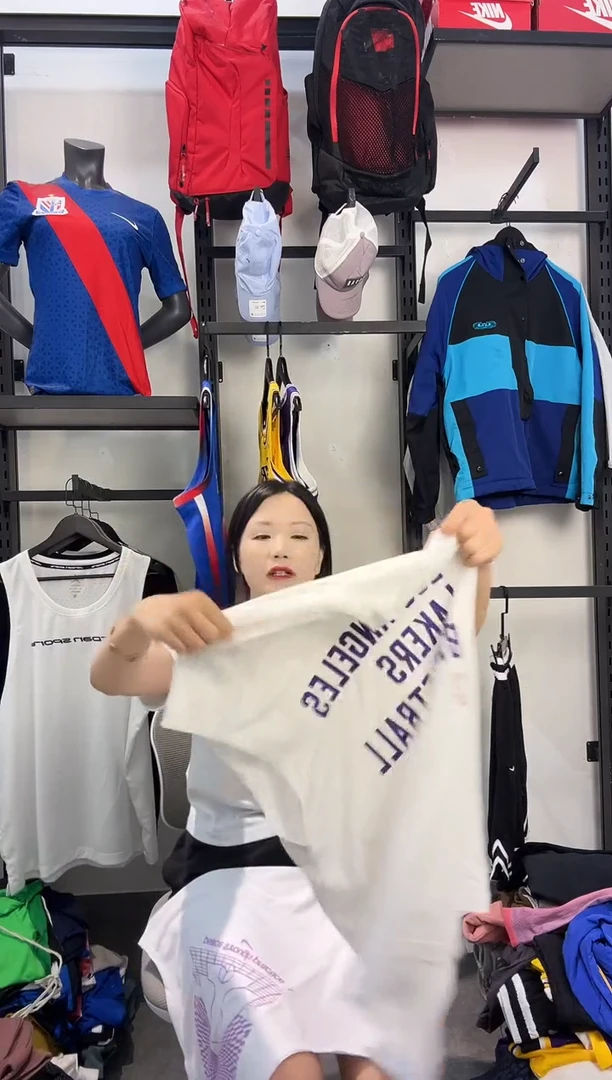 664编码 耐克卫衣服饰过款为准 尺码