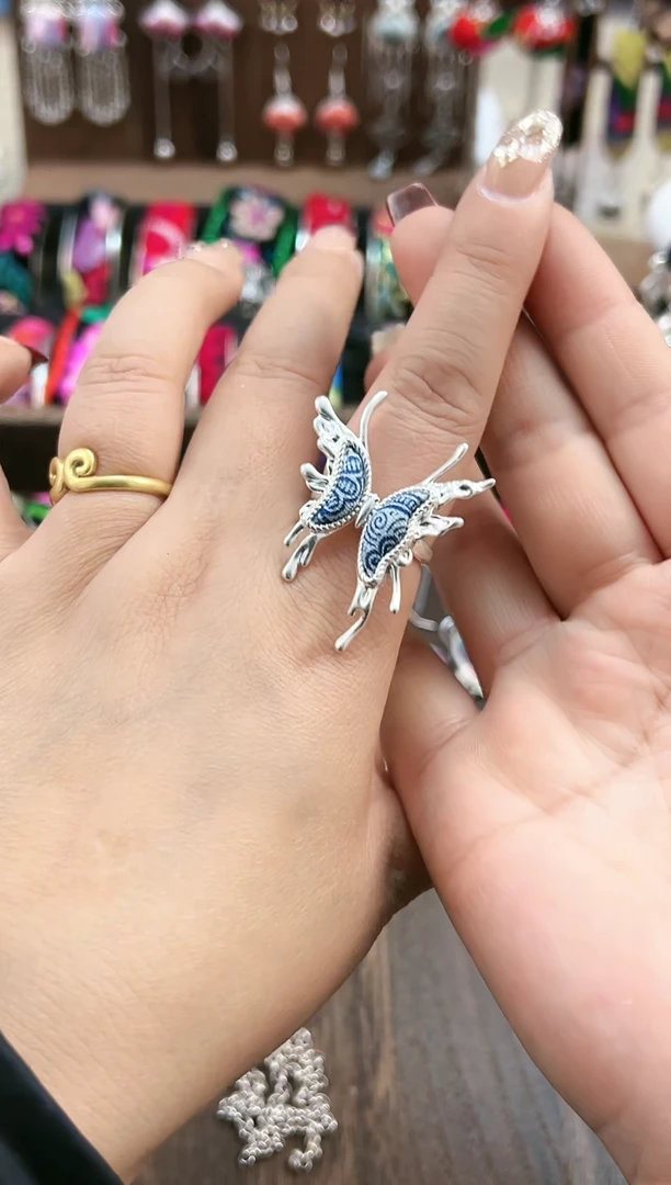 【闪购商品】织绣民族风老绣饰品042