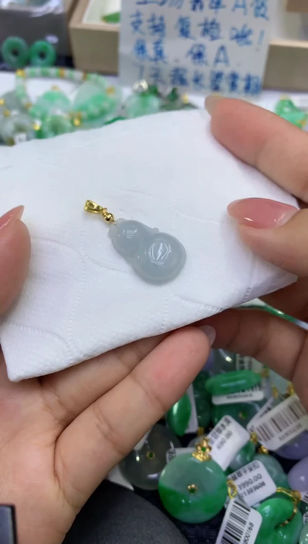 颈饰未镶嵌翡翠天然缅甸A货翡翠