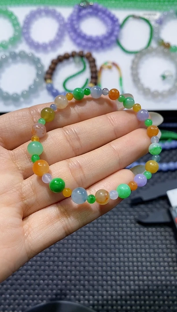 散珠翡翠多宝手串