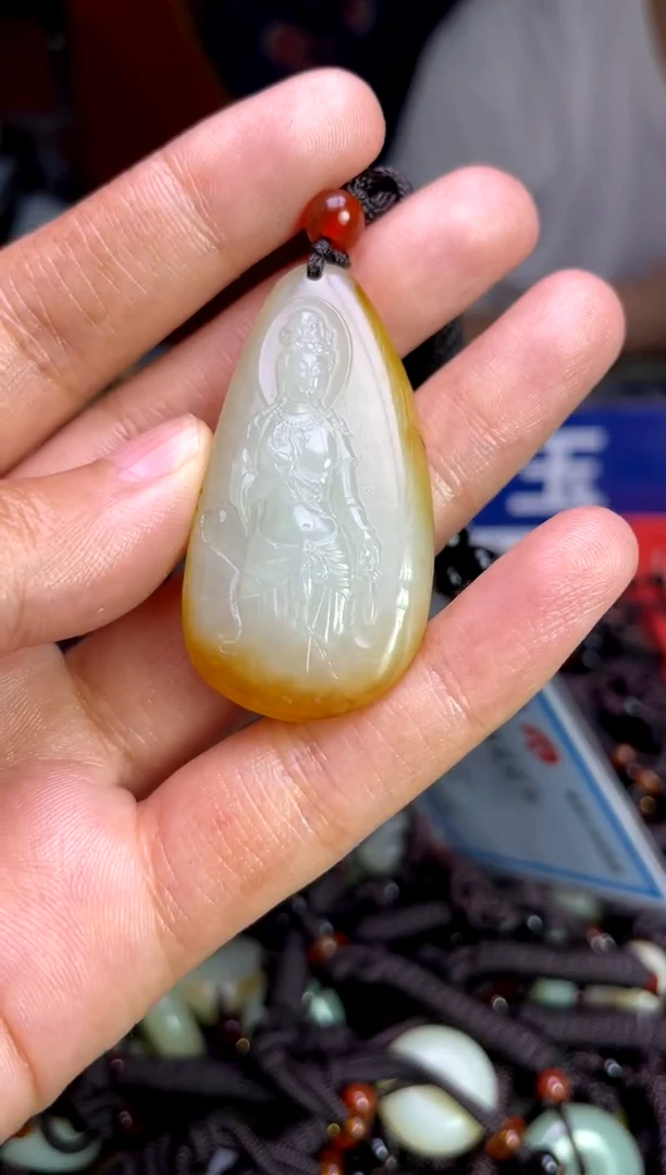 未镶嵌和田玉挂件1