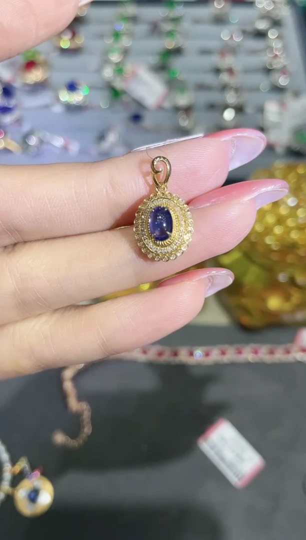 吊坠蓝宝石18K金镶嵌吊坠