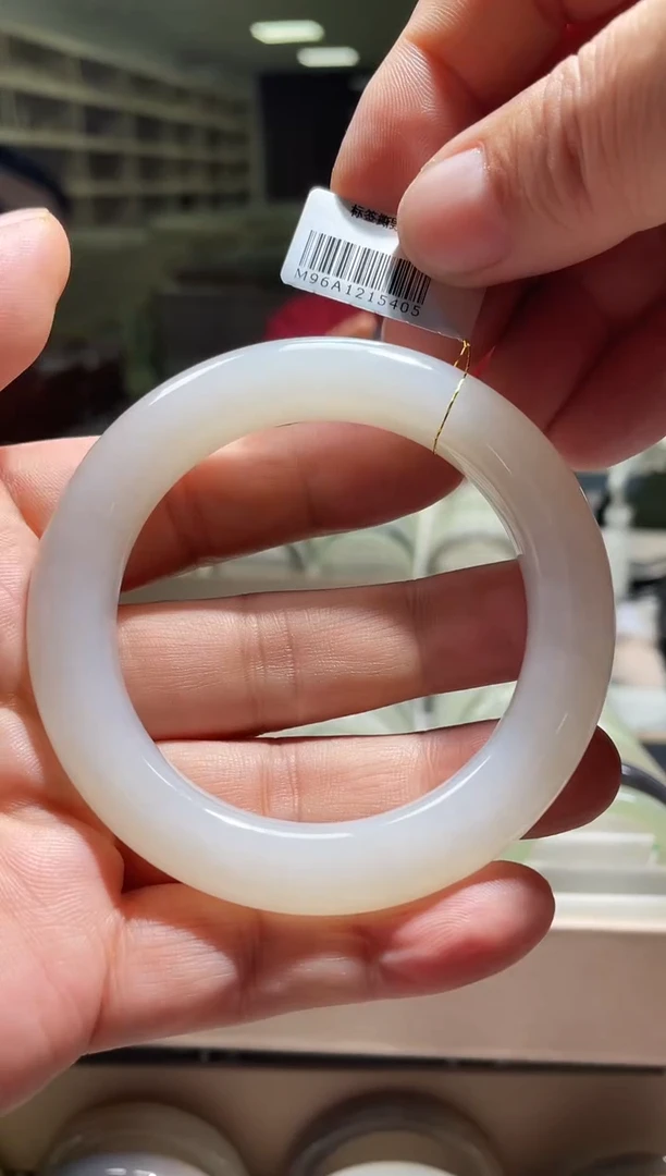 未镶嵌手镯和田玉58-59圈口 5405
