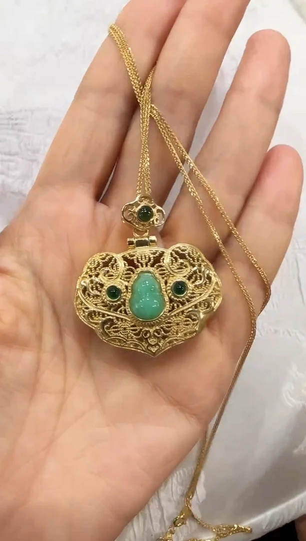 翡翠银S925镀金镶嵌颈饰国风