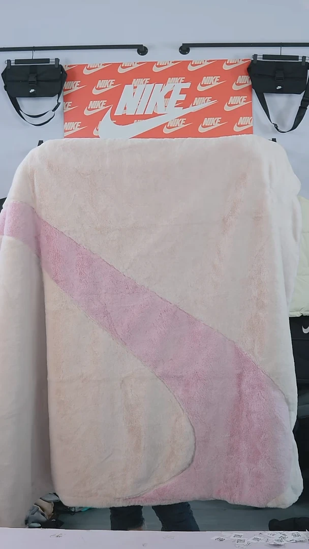 编码瑕疵修复过款直播间毛毯粉