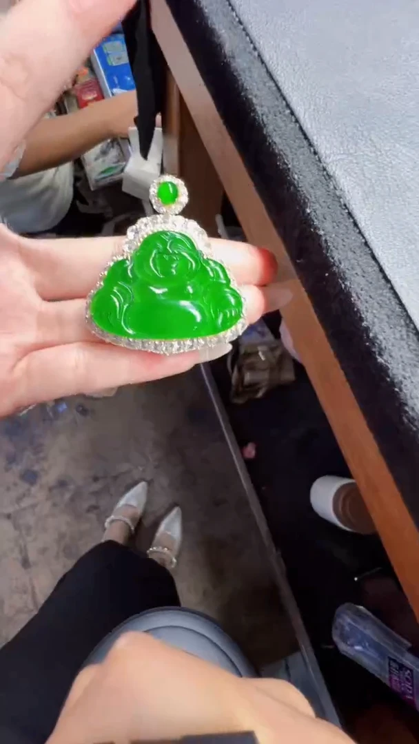 未镶嵌定制翡翠翡翠A货有轻微色差属于正常现象，佛公多样性发货1