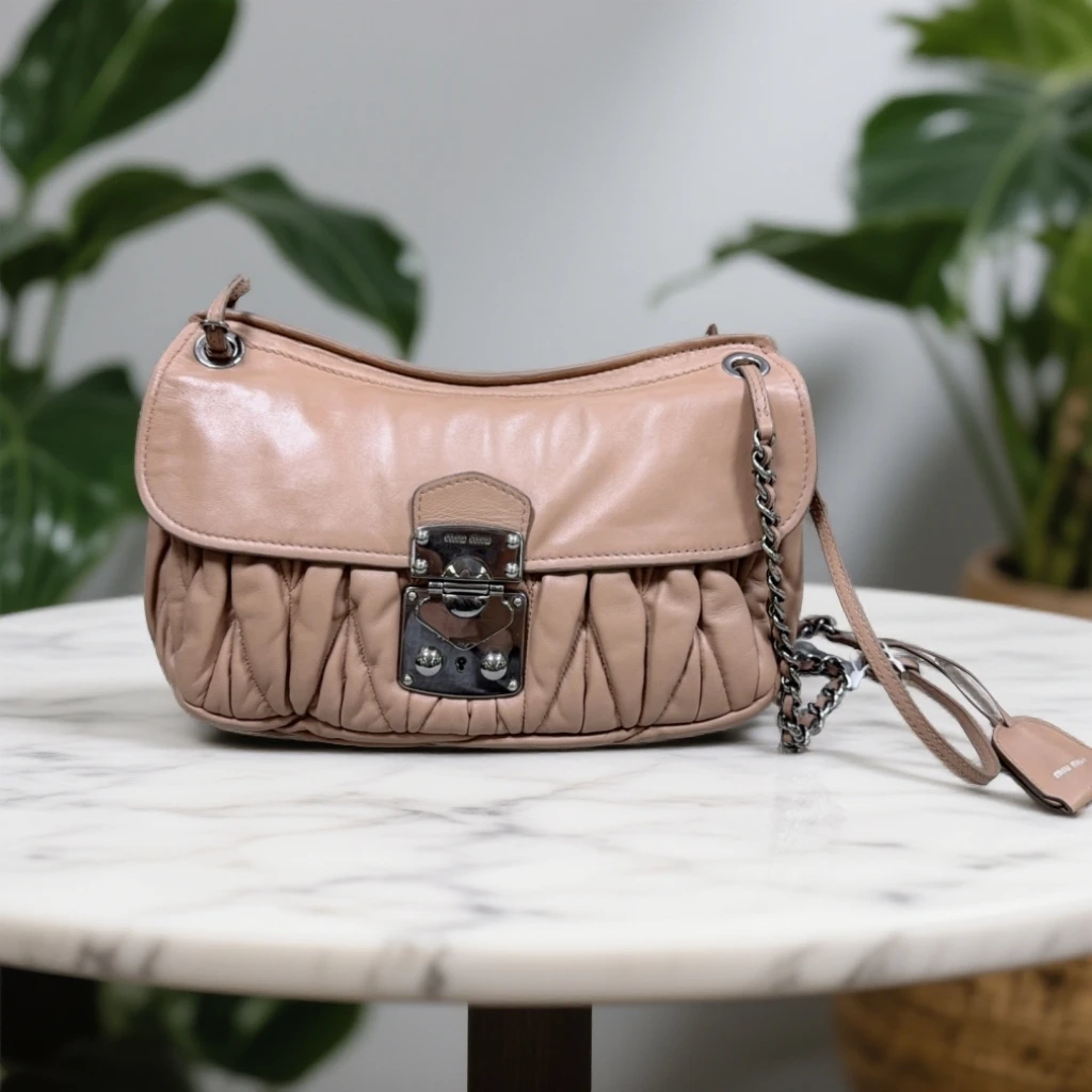 95新 MIU MIU/缪缪  藕粉色褶皱单肩包 1823 4969