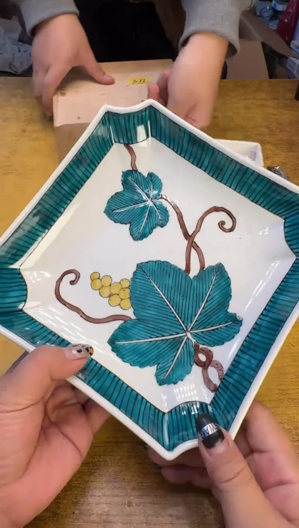 瓷器瓷器瑕疵破破115